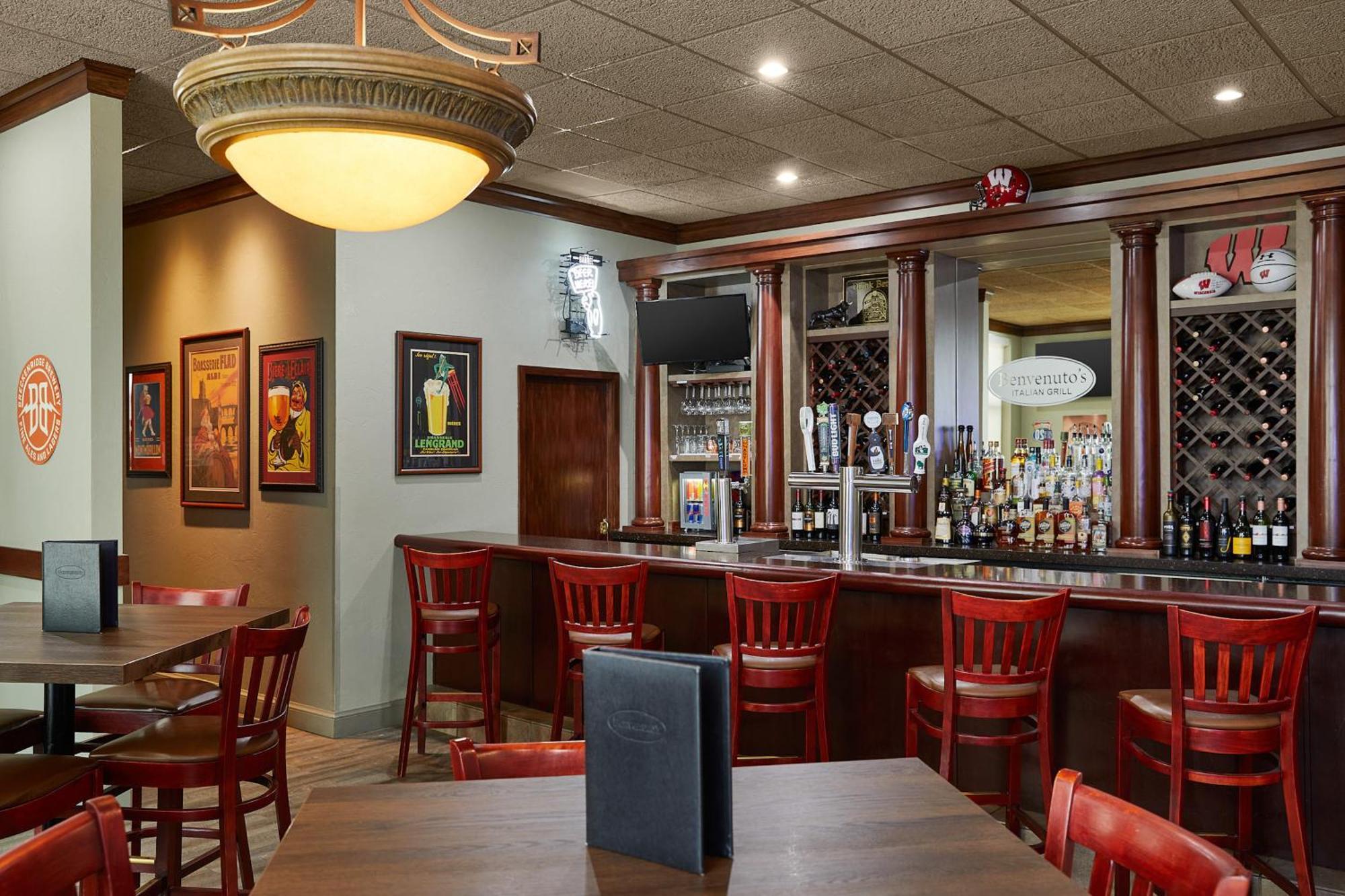 Holiday Inn Hotel & Suites Madison West - Middleton By Ihg Eksteriør bilde