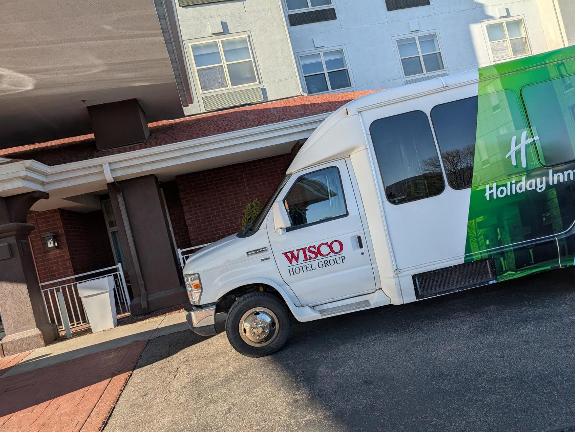 Holiday Inn Hotel & Suites Madison West - Middleton By Ihg Eksteriør bilde