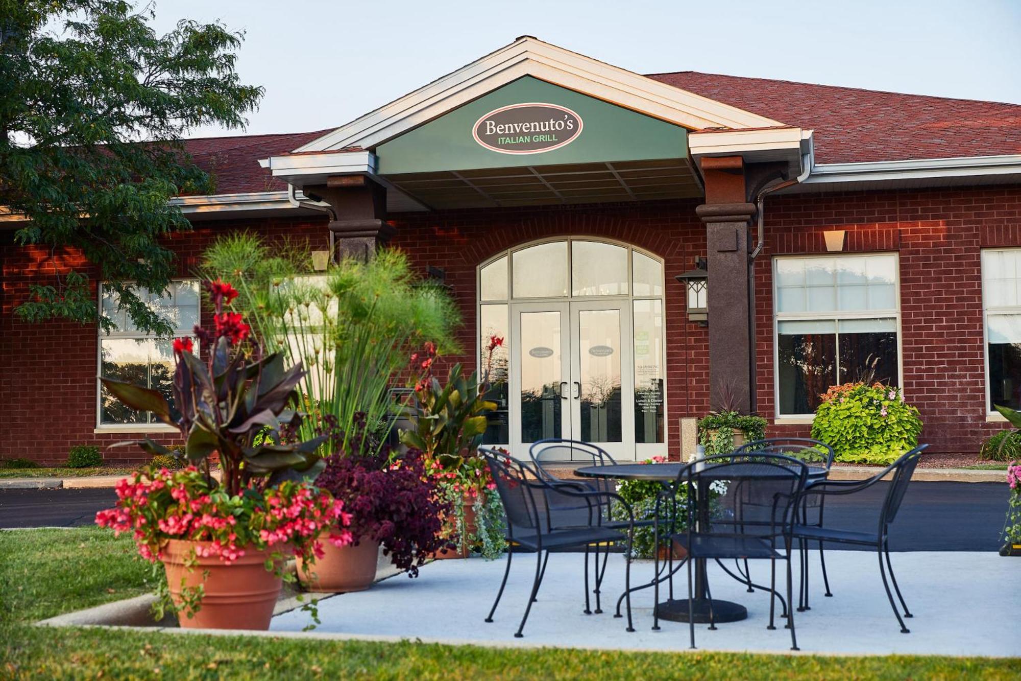 Holiday Inn Hotel & Suites Madison West - Middleton By Ihg Eksteriør bilde